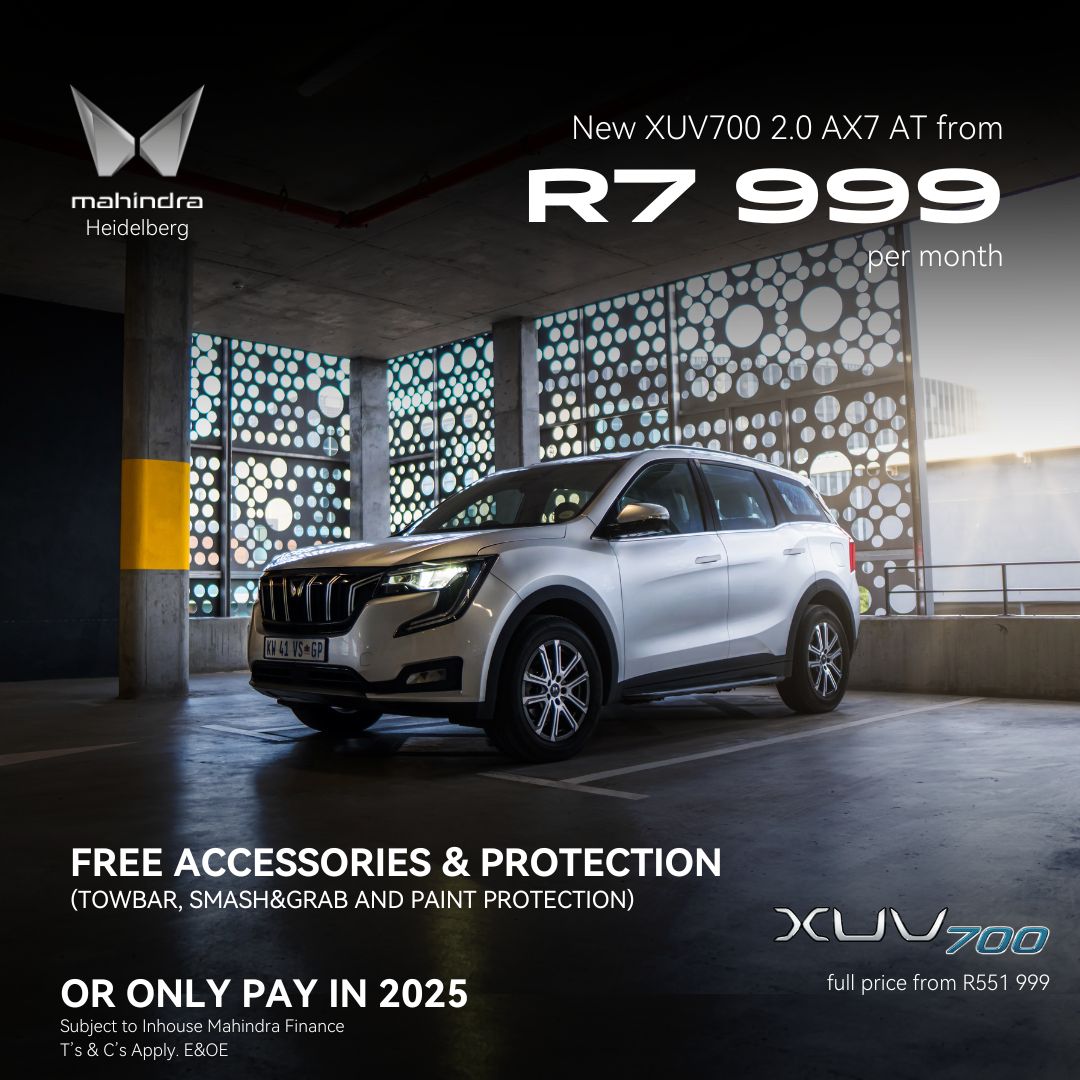 Mahindra XUV700 2.0 AX7 AT Special Offer